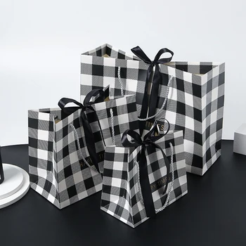 Напечатанные толстые картонные Белые бумажные пакеты Подарочная упаковка для покупок Сумка для ювелирных изделий Маленькие Большие Bolsas